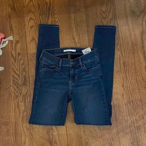 710 super skinny dark Levi jeans size 26 waist